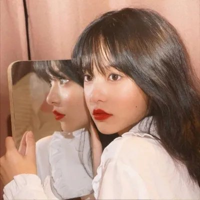 深郁之蓝